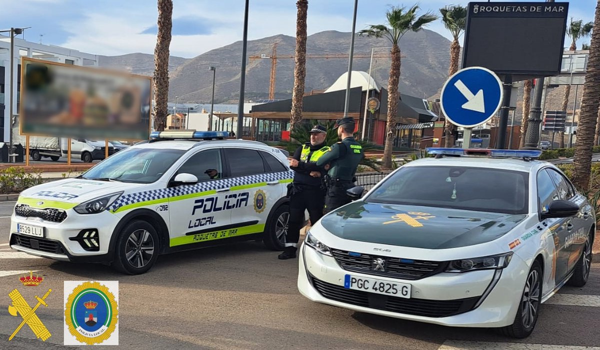 Investigan a un conductor que se dio a la fuga en Almería tras ...