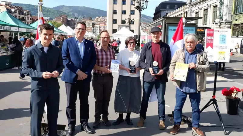 Libreros solicitan al Ayuntamiento de Bilbao un sistema de adquisición para bibliotecas más