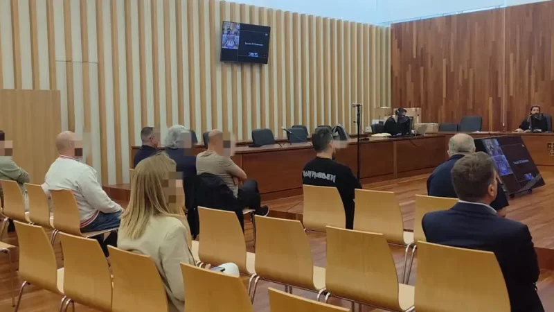 Los acusados de la trama de narcolanchas, «perfectamente conocedores» de que era «género
