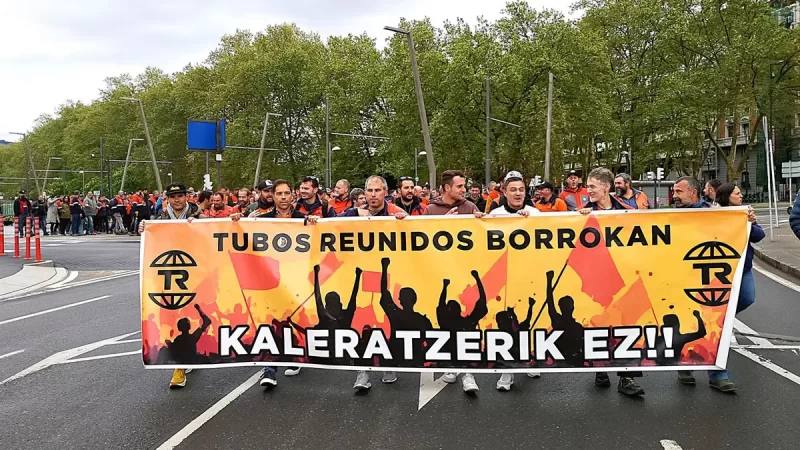 Torres considera que la baja en la bolsa de Tubos Reunidos refleja la situación actual de la
