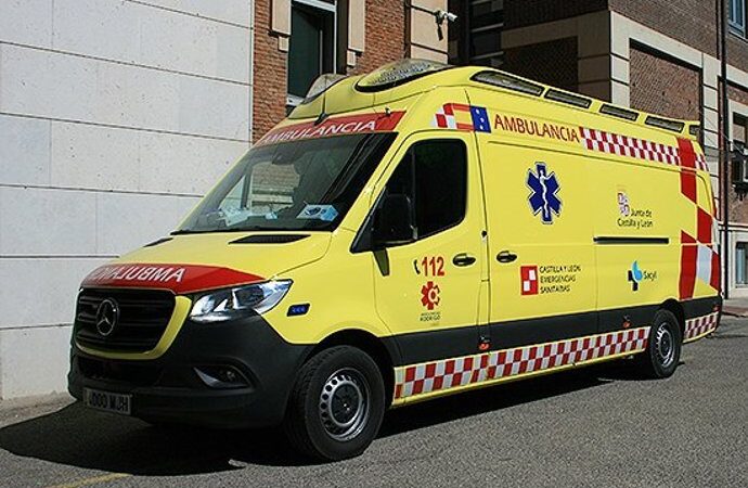 Un trabajador resulta herido tras caer del tejado de una nave en Palencia