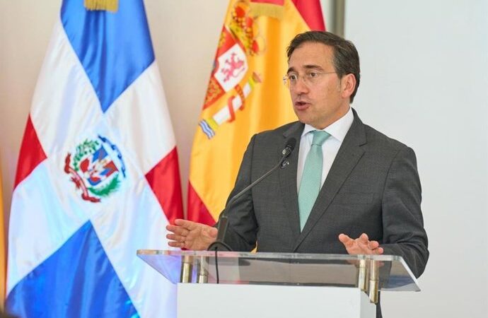 Albares afirma que se invitará a Delcy Rodríguez a la Cumbre Iberoamericana, «no será diferente