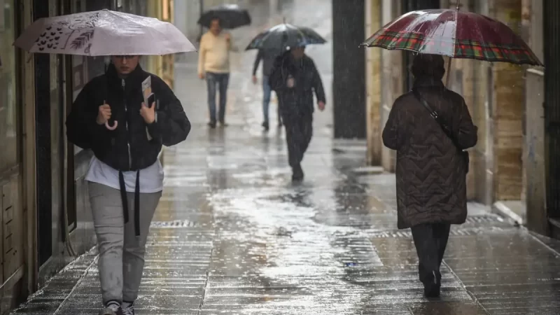 Extremadura amplía la alerta amarilla por lluvias y tormentas en Vegas del Guadiana y Meseta