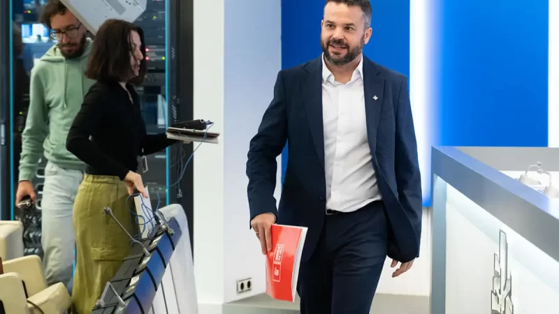 PSE solicita preservar los índices obligatorios de perfiles en el empleo público, salvo