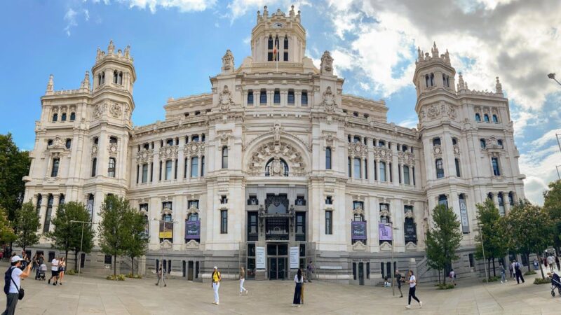La población de Madrid se mantiene en 3,5 millones, siendo Carabanchel el distrito más habitado