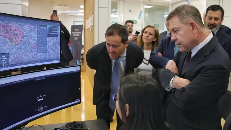 Telefónica abre su nuevo centro en Toledo, reafirmando su compromiso con la tecnología y