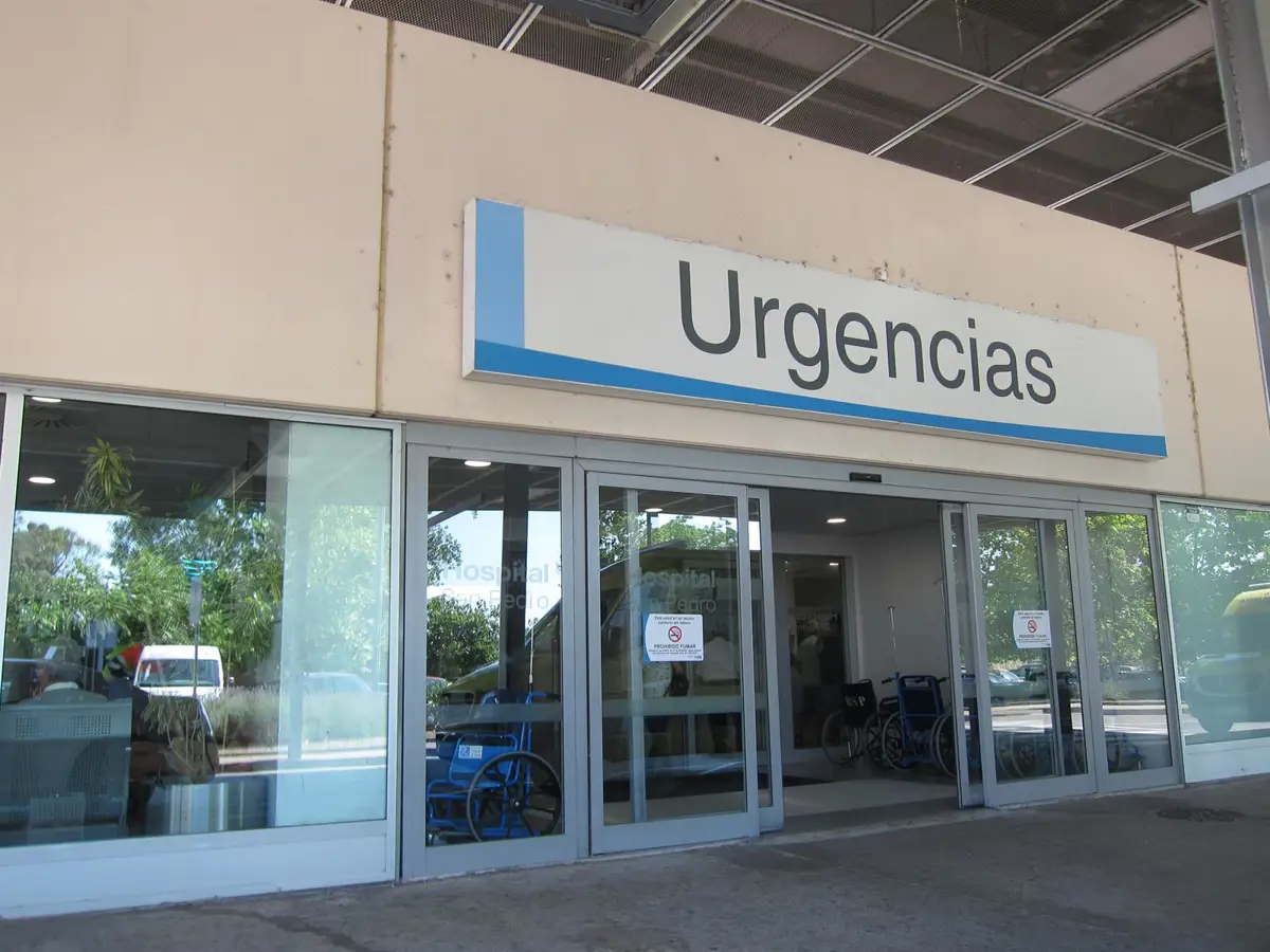 Adolescente de 14 años ingresada en el San Pedro tras un atropello en Logroño