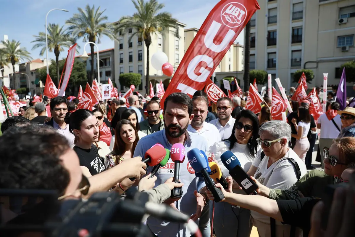 Sánchez Cotrina defiende el 1º de Mayo y advierte sobre el riesgo al diálogo social con PP y Vox