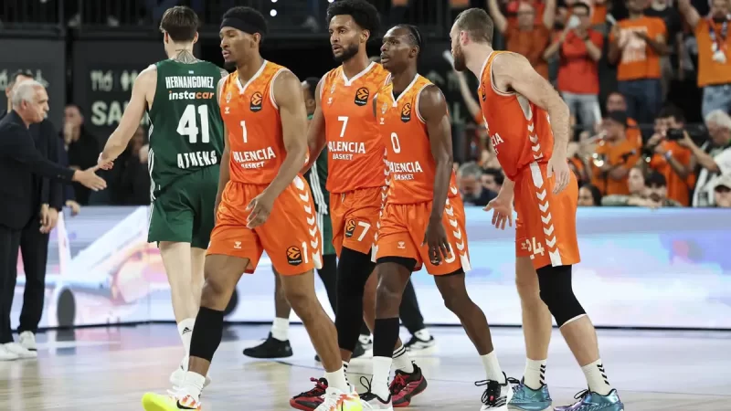 Policía documenta tres sanciones contra miembros del Panathinaikos en el partido frente al