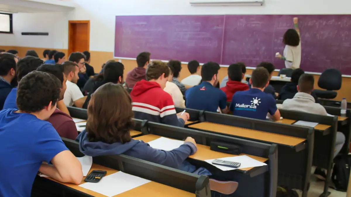 Abren la convocatoria para las ayudas adicionales a estudiantes desplazados en la UE este curso