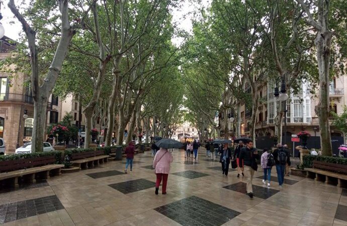 El 112 activa alerta amarilla por lluvias y tormentas en Baleares para este domingo