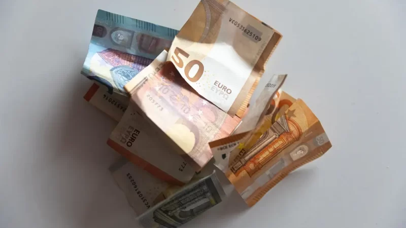 El periodo promedio de pagos de las empresas en Extremadura se reduce a 15,29 días en el primer