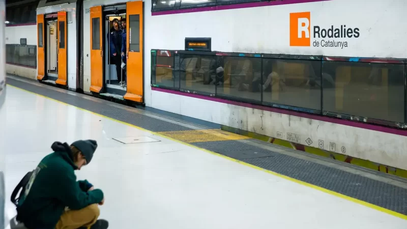 Rodalies reintroduce sus abonos de transporte tras el final de la gratuidad del servicio el 9 de