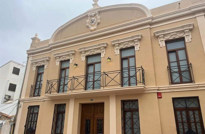 Burjassot recibe las obras del Teatre El Progrés antes de su próxima reapertura, según los